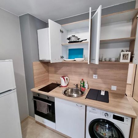 Best Family Apartments & Private Parking Sofya Dış mekan fotoğraf