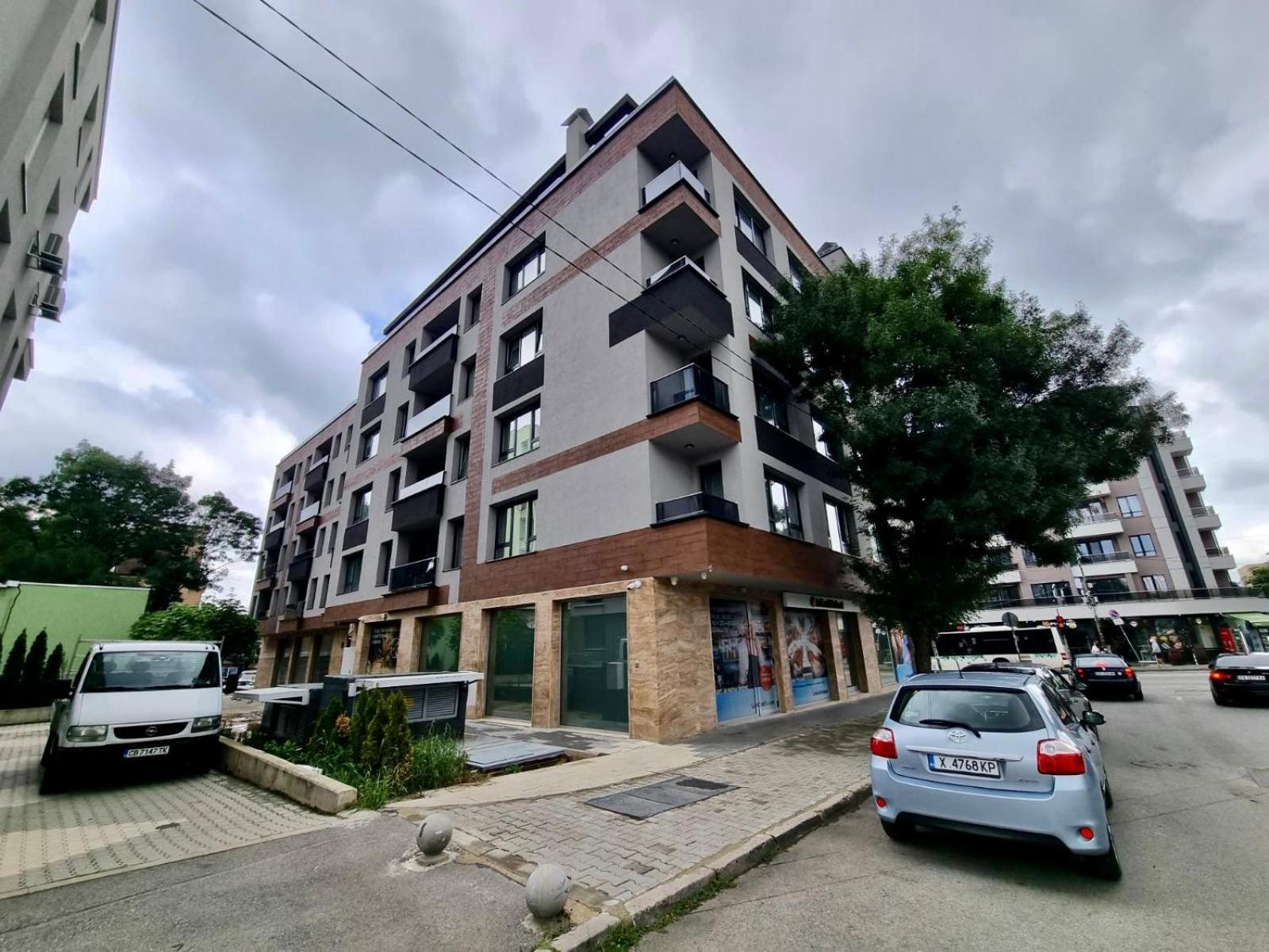 Best Family Apartments & Private Parking Sofya Dış mekan fotoğraf